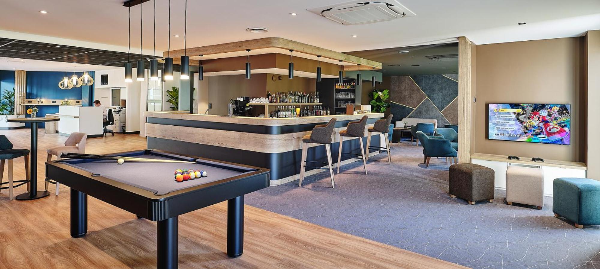 Logis Hotel Restaurant Aloe Ле-Эрбье Экстерьер фото